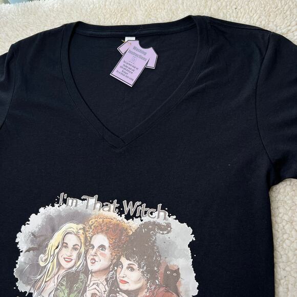 Hocus Pocus "I'm That Witch Black Vinyl Vneck Tee XL - Picture 4 of 7
